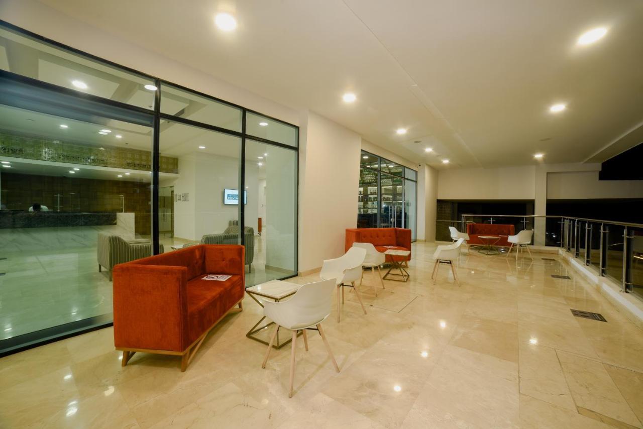 Hotel Dorado Plaza Alto Prado Barranquilla  Exterior photo