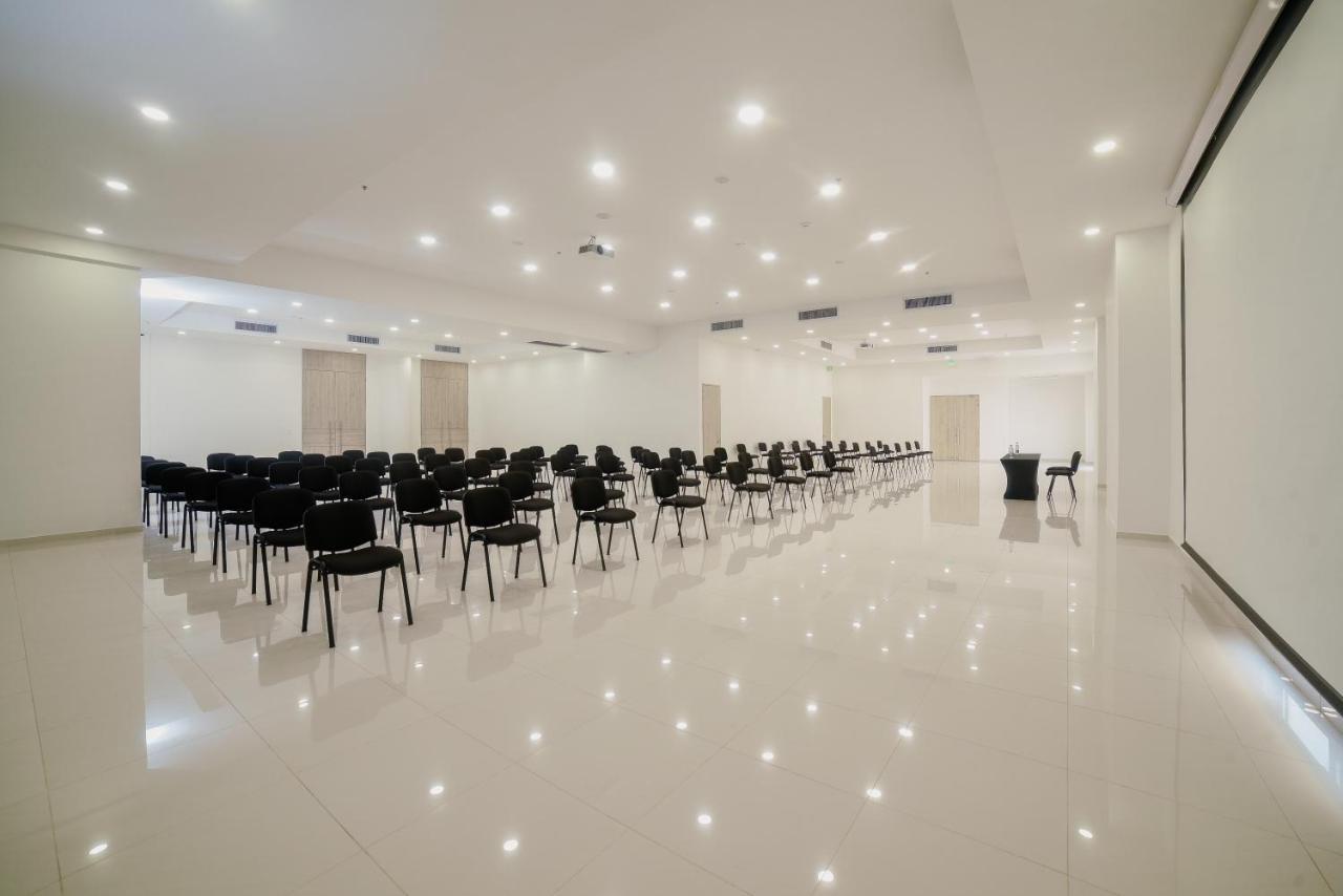 Hotel Dorado Plaza Alto Prado Barranquilla  Exterior photo